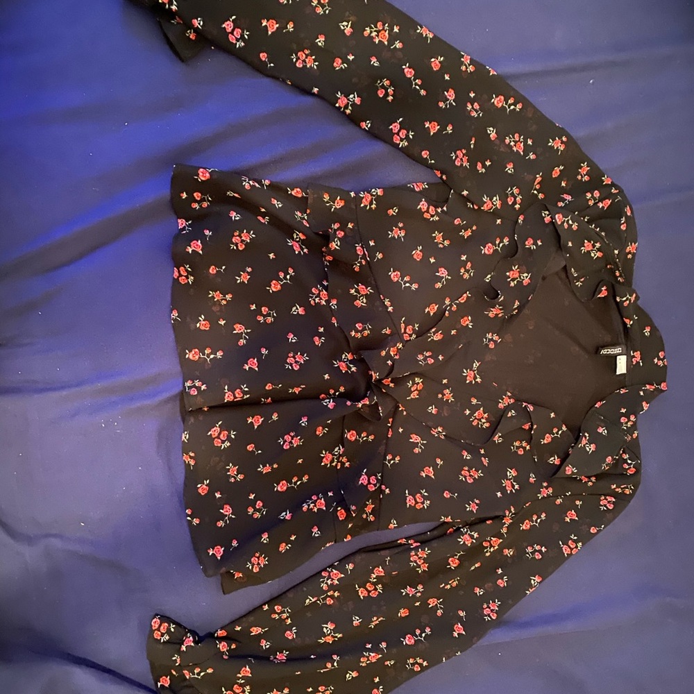 Black rose long sleeve blouse